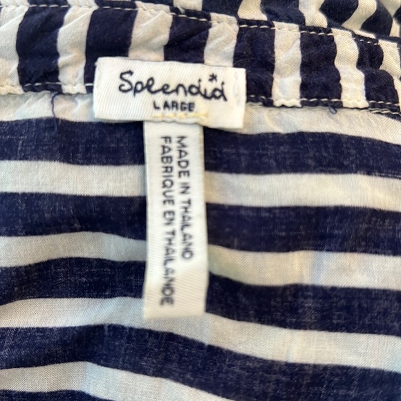 Splendid size large navy and white striped women’s top. Loose fitting. - Picture 2 of 3